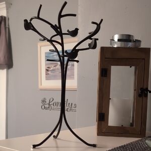 Black Metal Tree Jewelry Stand